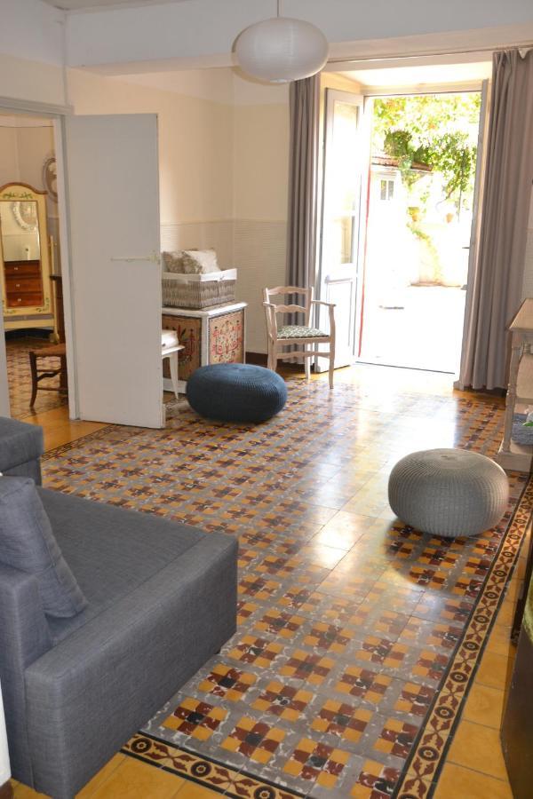 St Jean Du Gard : Spacious Apartment With Use Of Pool Saint-Jean-du-Gard Bagian luar foto