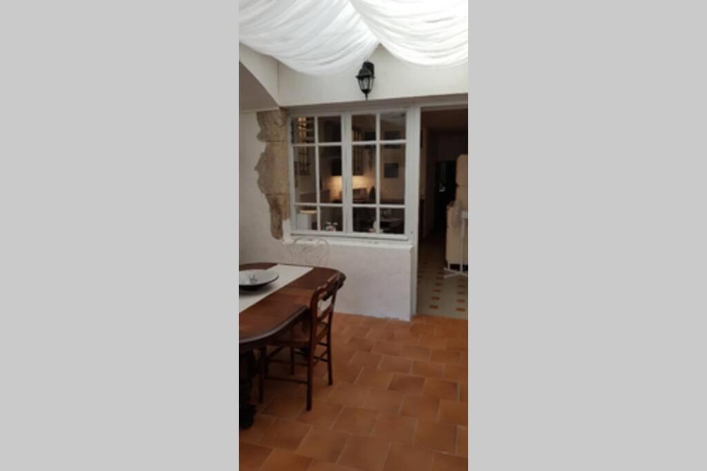 St Jean Du Gard : Spacious Apartment With Use Of Pool Saint-Jean-du-Gard Bagian luar foto