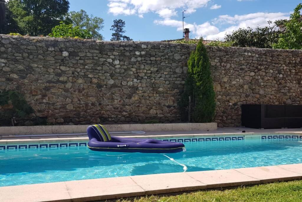St Jean Du Gard : Spacious Apartment With Use Of Pool Saint-Jean-du-Gard Bagian luar foto