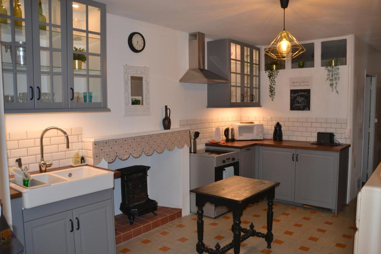 St Jean Du Gard : Spacious Apartment With Use Of Pool Saint-Jean-du-Gard Bagian luar foto